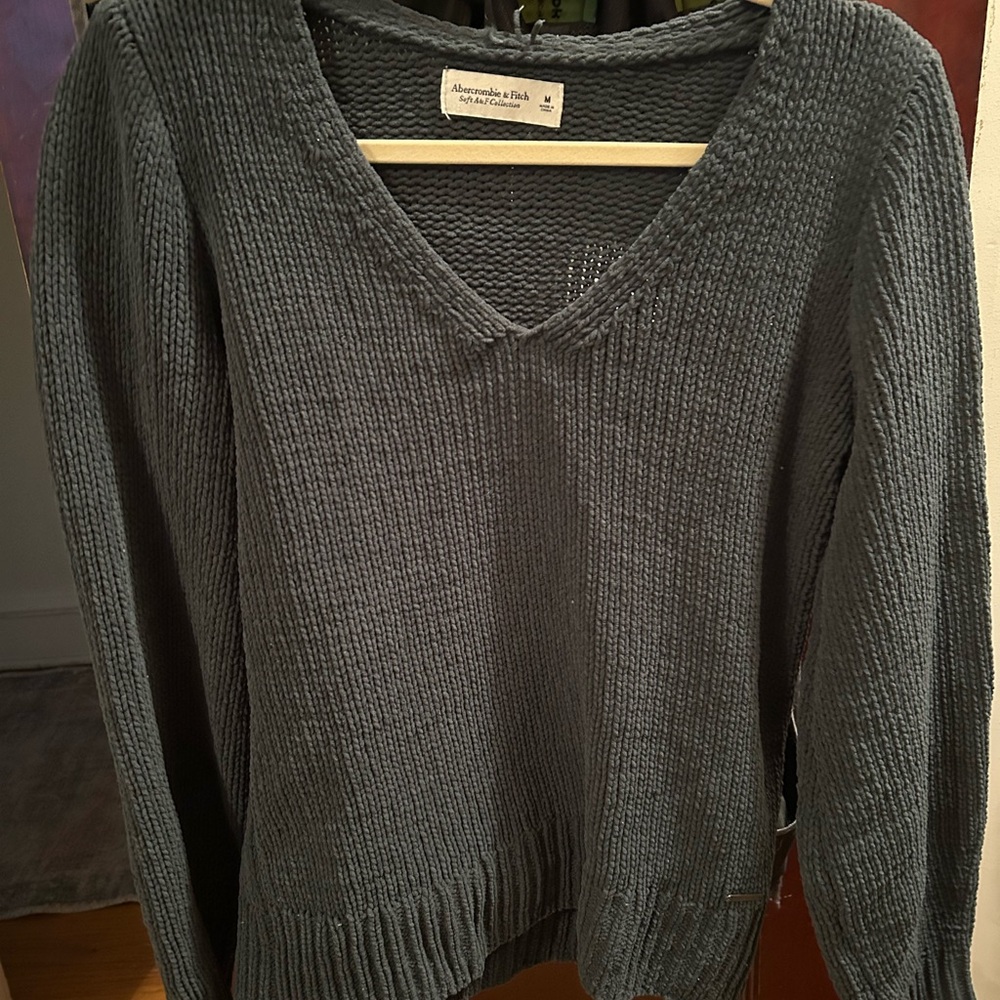 Abercrombie & Fitch Green V-Neck Sweater Classic Knit
